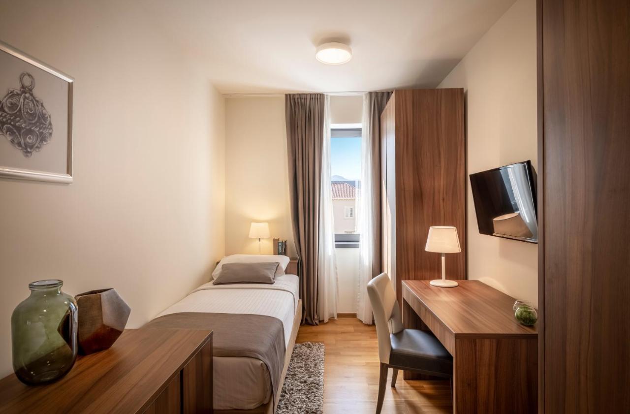 Maistra Select Srebreno Premium Apartments エクステリア 写真