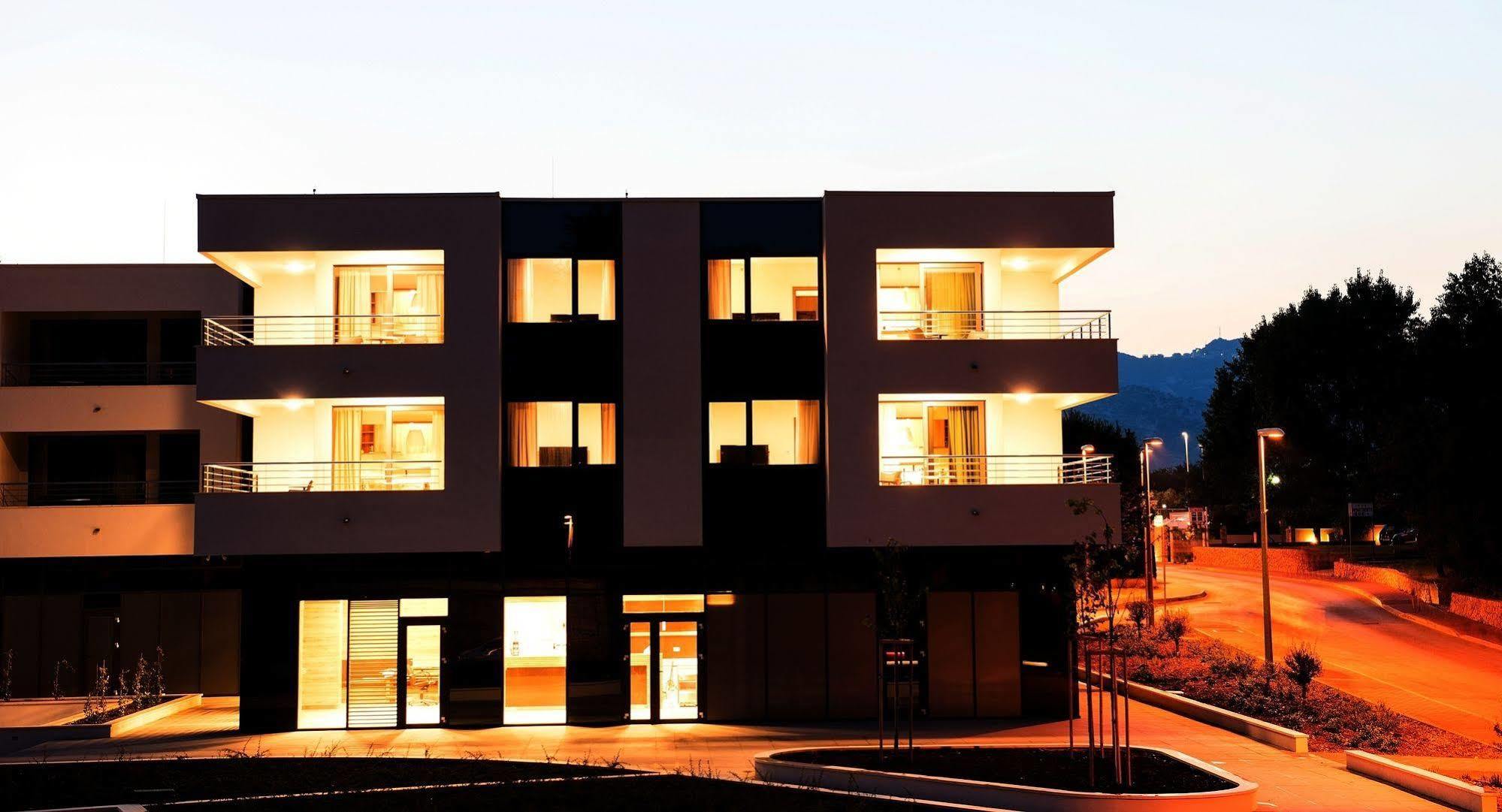 Maistra Select Srebreno Premium Apartments エクステリア 写真