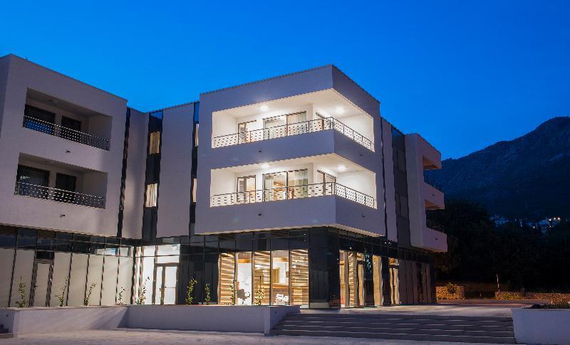 Maistra Select Srebreno Premium Apartments エクステリア 写真
