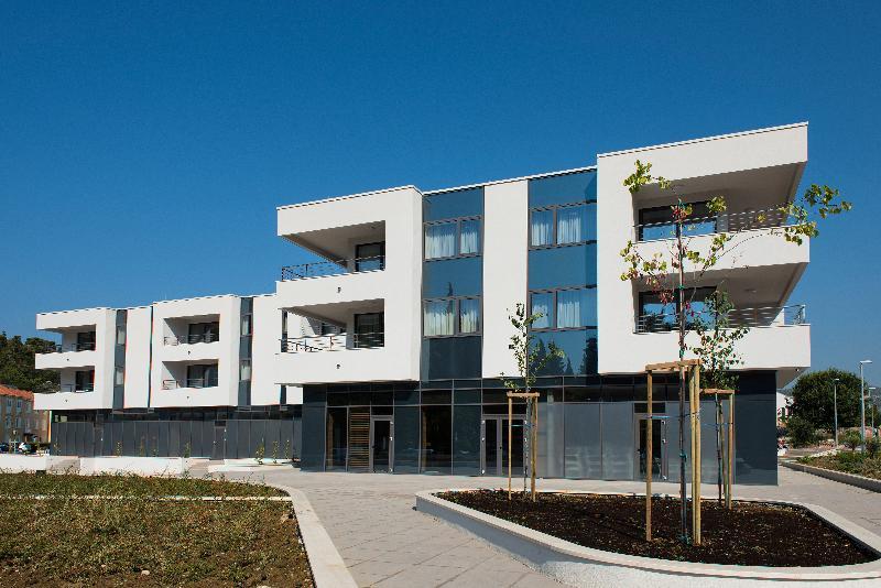 Maistra Select Srebreno Premium Apartments エクステリア 写真